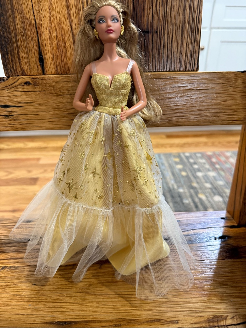 Barbie 2023 Holiday Doll Blonde Hair Edition 35th Anniversary